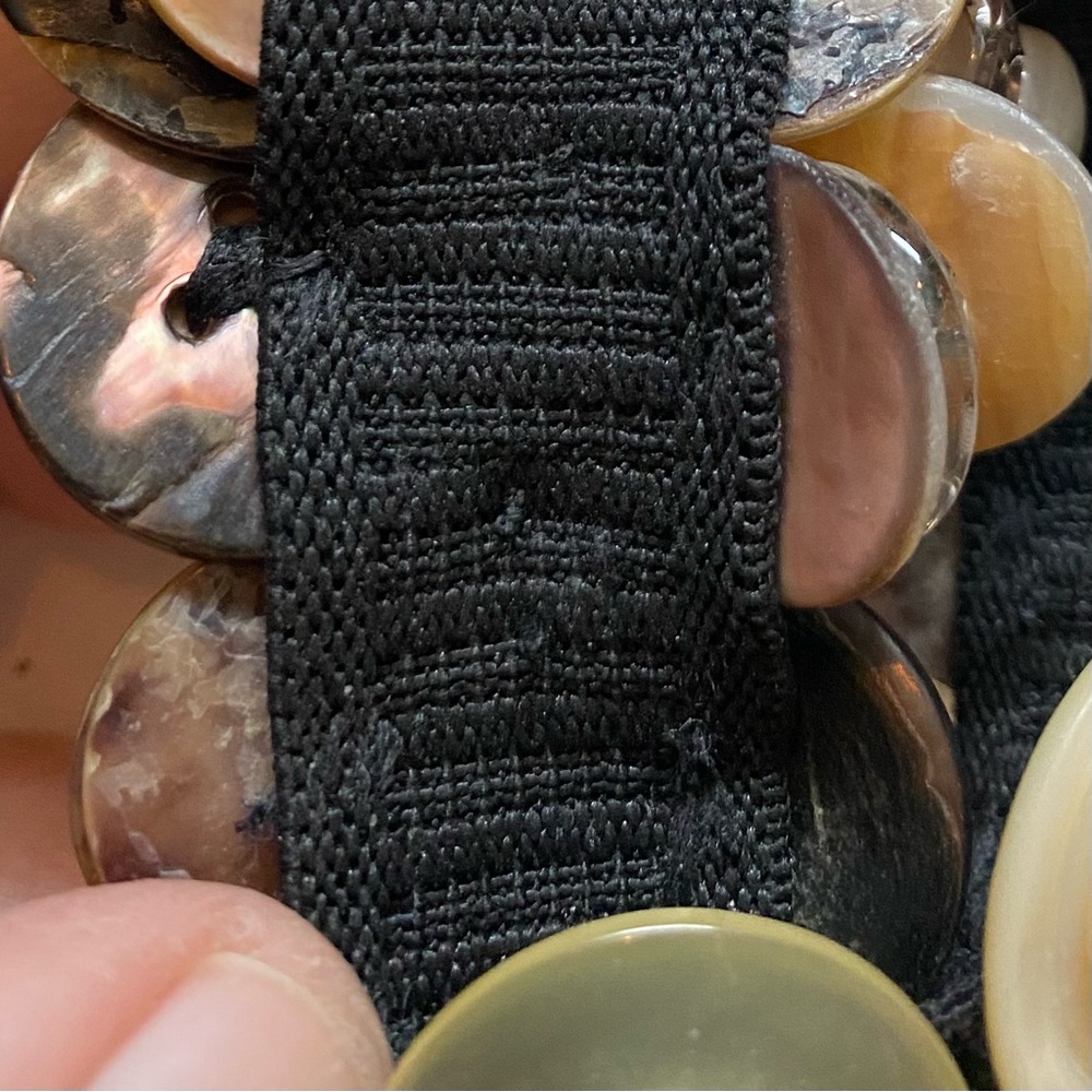Button Bracelet - Picture 9 of 9